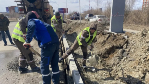 Ремонт Студенческой в Благовещенске идёт по графику: дорожники ставят бордюры и монтируют кабельную канализацию - gtrkamur.ru