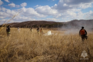 Как не сжечь село: под Благовещенском прошли учения на случай ландшафтных пожаров - gtrkamur.ru