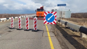 Мост через Завитую ремонтируют без полного закрытия движения - gtrkamur.ru