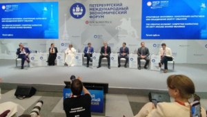 Василий Орлов презентовал на ПМЭФ туристический потенциал Приамурья - gtrkamur.ru