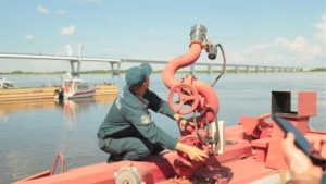 МЧС выходит на воду: в Приамурье проверили готовность спасательных судов - gtrkamur.ru
