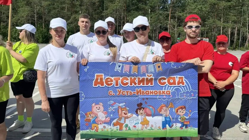 «Я, ты, он, она – мы единая страна!»: в «Авангарде» прошел фестиваль здоровья для школ и детсадов - gtrkamur.ru