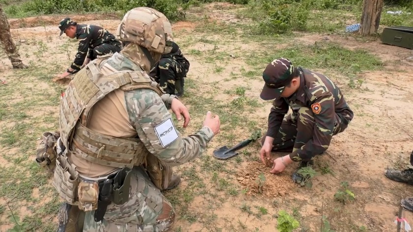 Личный состав Народной армии Лаоса обучают российские военнослужащие, в том числе амурчане - gtrkamur.ru