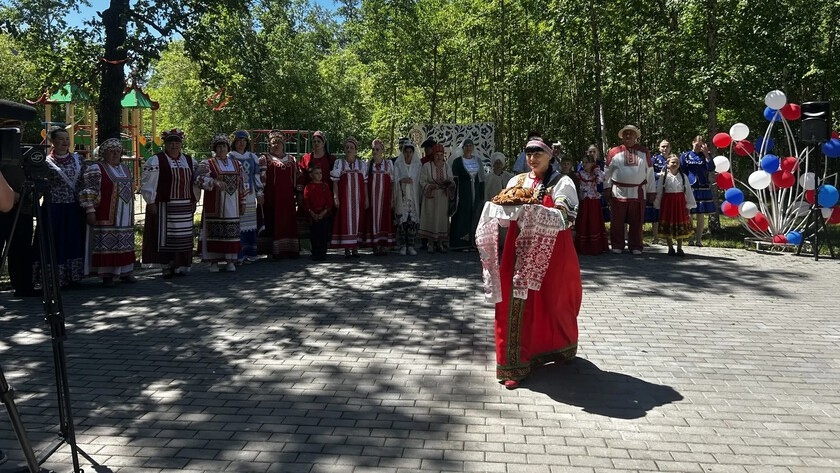 «Мир нашему дому»: праздник национальных культур и традиций состоялся в Ерковцах - gtrkamur.ru