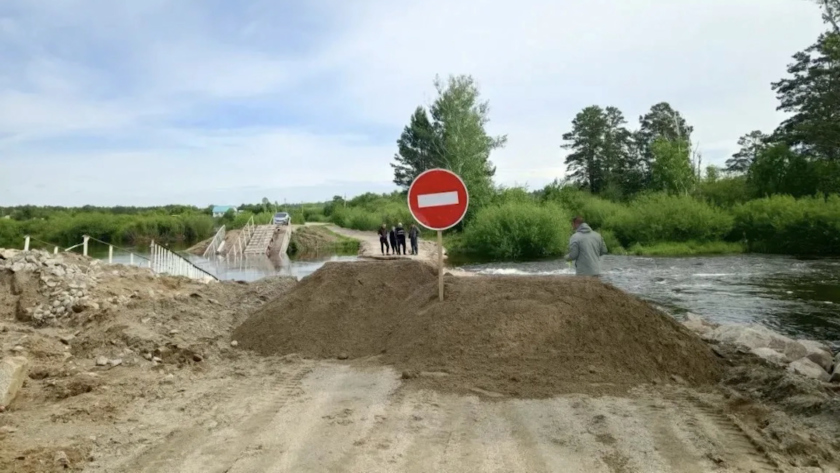 Режим повышенной готовности в Светильном: дорогу можно восстановить только после спада воды - gtrkamur.ru