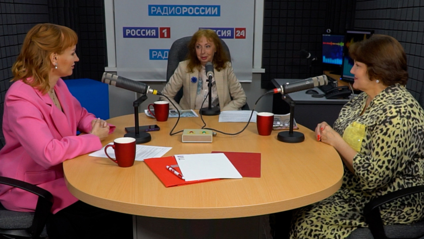 Выпуск № 50: экскурсоводы Елена Каменская и Алена Сидоренко про авторские экскурсии по областному центру - gtrkamur.ru