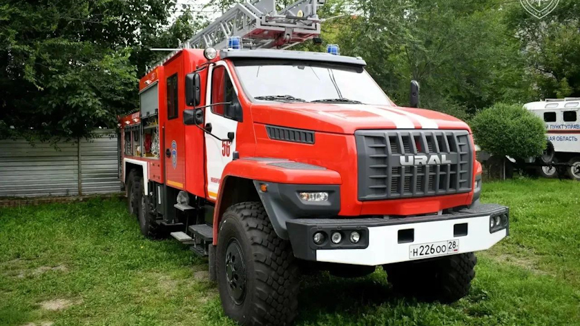 Спецмашины для спасателей-пожарных поступят в Тамбовку, Поздеевку и Белогорск - gtrkamur.ru