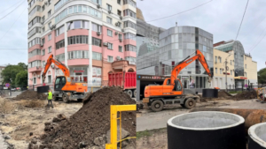 В центре Благовещенска решают многолетнюю проблему с подтоплениями - gtrkamur.ru