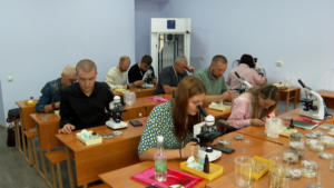 В ДальГАУ стартовала летняя школа молодого учёного по защите растений - gtrkamur.ru