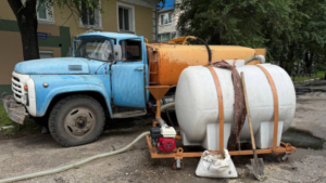 В Белогорске водопровод меняют без вскрытия дорог: технология горизонтально-направленного бурения - gtrkamur.ru