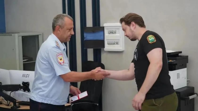Добровольцы в погонах: 12 свободненцев стали народными дружинниками - gtrkamur.ru