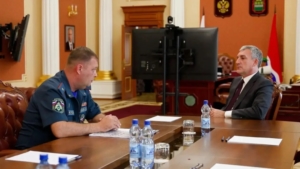 Новый глава МЧС в Приамурье: Василий Орлов обозначил задачи на рабочей встрече - gtrkamur.ru