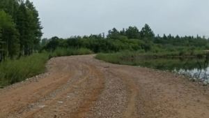 Вода ушла: проезд на двух трассах в Тындинском округе снова открыт - gtrkamur.ru