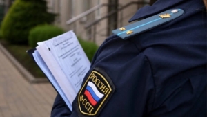 Опасный сосед: судебные приставы отправили белогорца с открытой формой туберкулеза на принудительное лечение - gtrkamur.ru