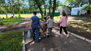 «Домой готов?»: как амурчанам помогают восстановить родительские права и вернуть детей из соцучреждений - gtrkamur.ru