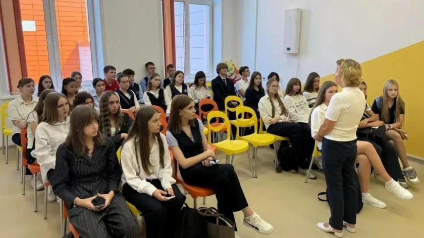 VR-класс, скалодром и гардероб мечты: амурские школьники предложили свои проекты - gtrkamur.ru