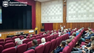 Жители Белогорья выбрали детскую площадку для благоустройства в 2027 году - gtrkamur.ru
