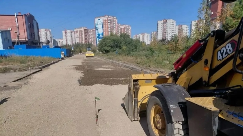 Дворы Благовещенска продолжат асфальтировать: к списку добавили ещё три улицы - gtrkamur.ru