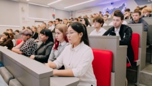 Более 1,4 тысячи человек поступили в профильные учебные заведения ЗабЖД - gtrkamur.ru
