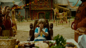 «Безумно интересный и непредсказуемый»: амурские зрители о новом семейном фильме «Как Иван в сказку попал» - gtrkamur.ru