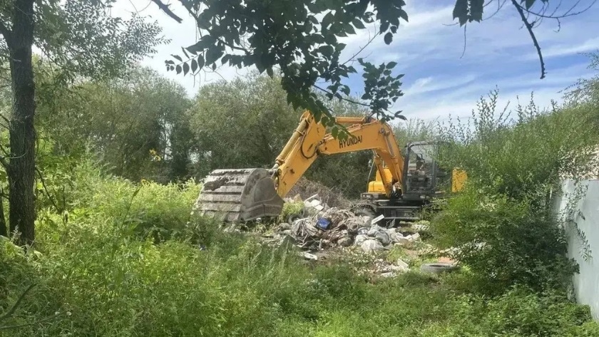 В Грибском убрали свалки, на очереди – замусоренная территория у Волково - gtrkamur.ru