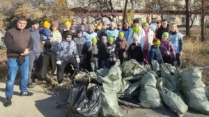 158 субботников и 29 тонн мусора: «Город берегу» собрал больше 1200 благовещенцев - gtrkamur.ru