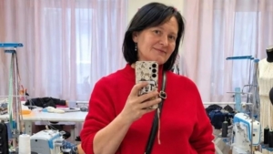 Из экономиста в швею: соцконтракт помог жительнице Приамурья открыть ателье - gtrkamur.ru