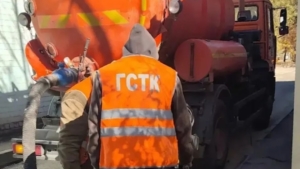 Грейдер и промывка: в Благовещенске приводят в порядок ливнёвки - gtrkamur.ru
