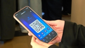 QR-код вместо удостоверения: амурчане пользуются цифровыми сервисами в MAX - gtrkamur.ru