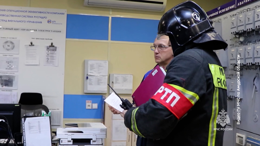 Готовность к зиме: спасатели ликвидировали условный пожар на трансформаторе Благовещенской ТЭЦ - gtrkamur.ru